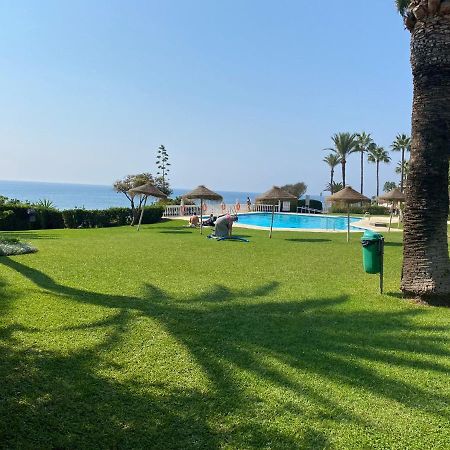 Apartamento Super Holday Lubina Sol Mijas Beachfront Exterior foto