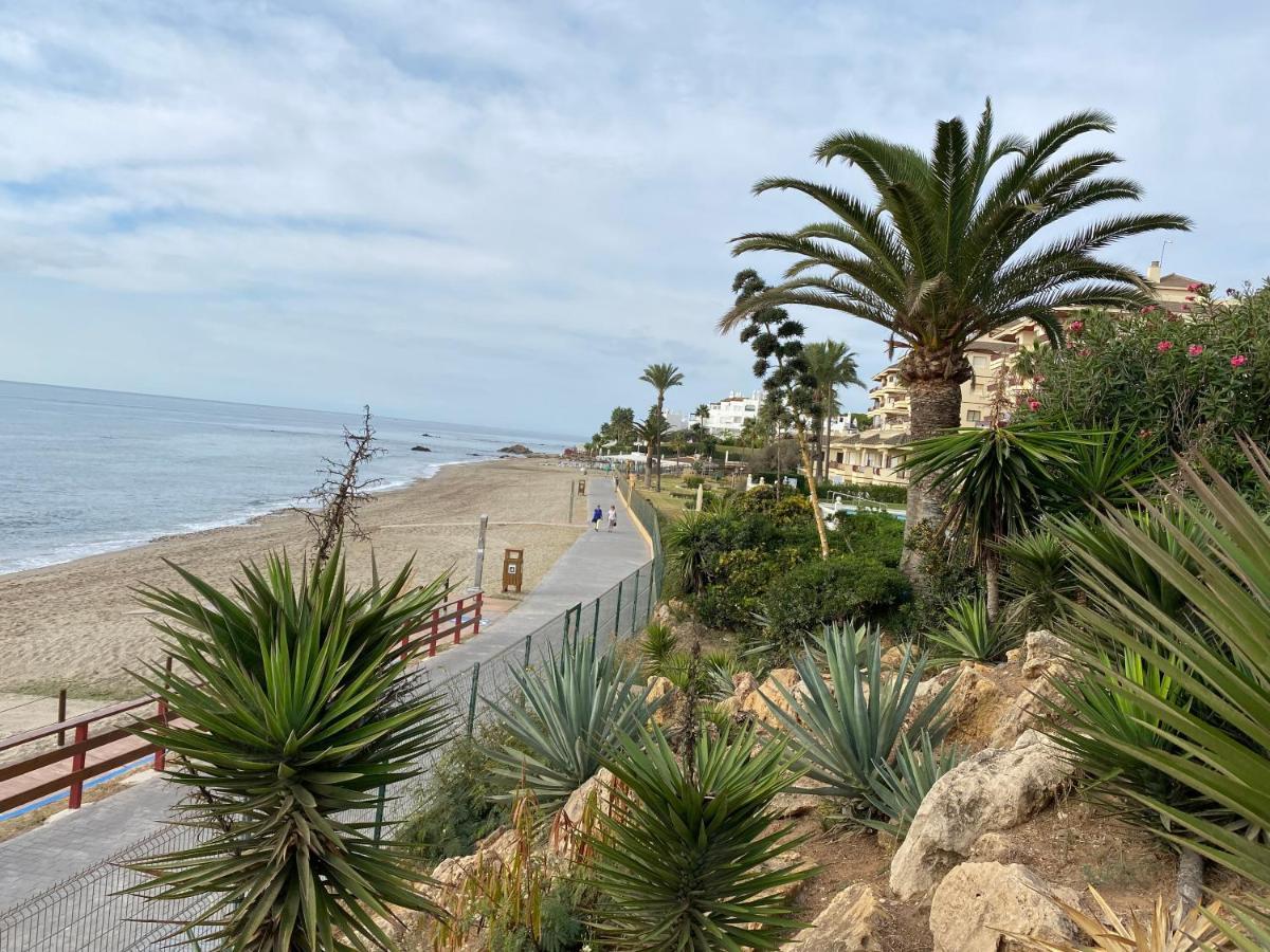 Apartamento Super Holday Lubina Sol Mijas Beachfront Exterior foto