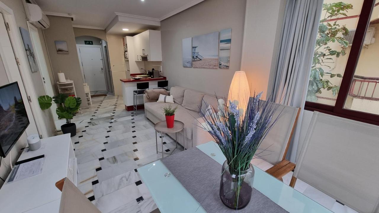 Apartamento Super Holday Lubina Sol Mijas Beachfront Exterior foto